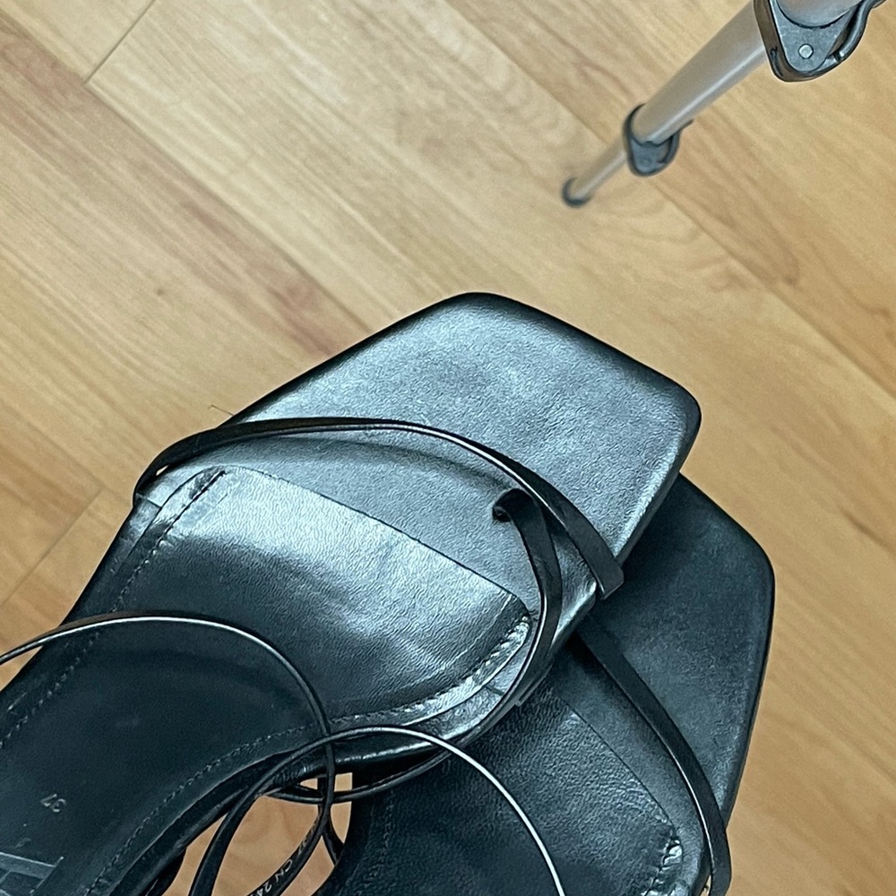 Zara square heels